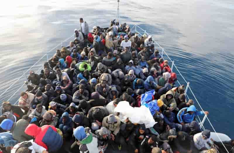 Italie: la justice restitue le bateau d'une ong de secours aux migrants