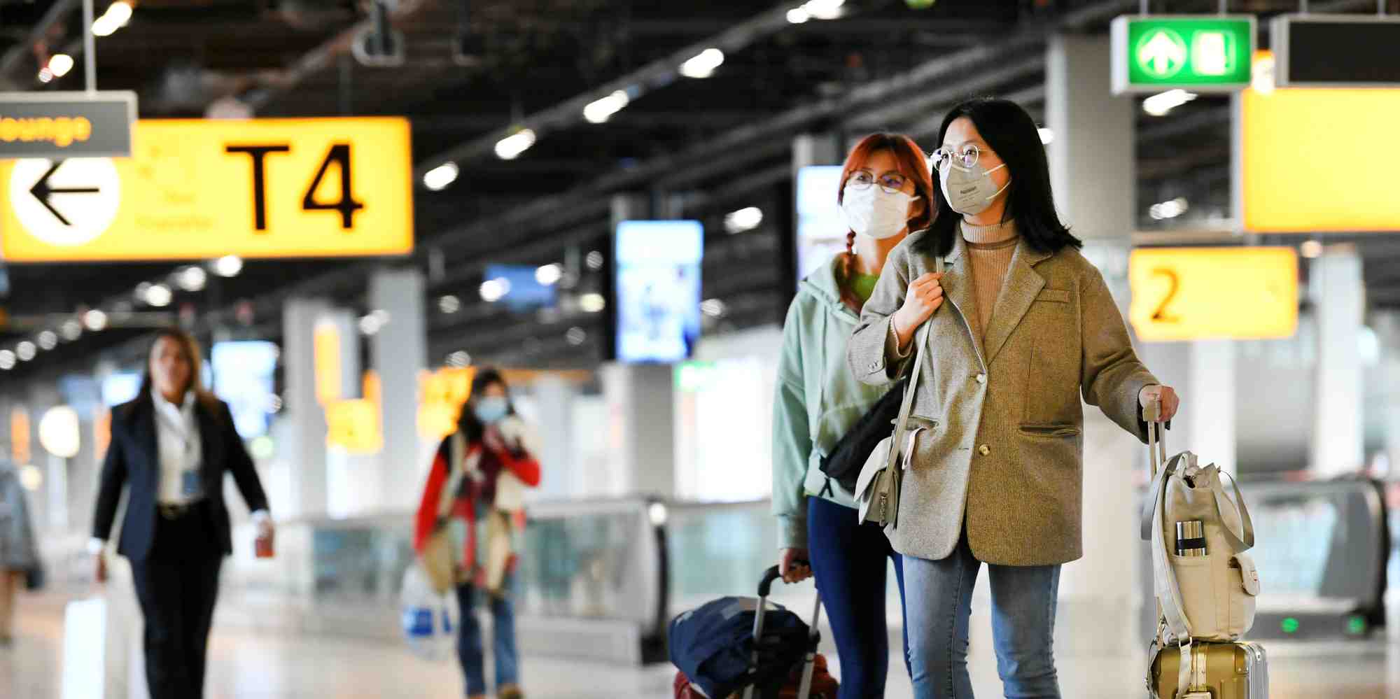 Coronavirus: 61 passagers en provenance d'afrique du sud testes positifs a amsterdam