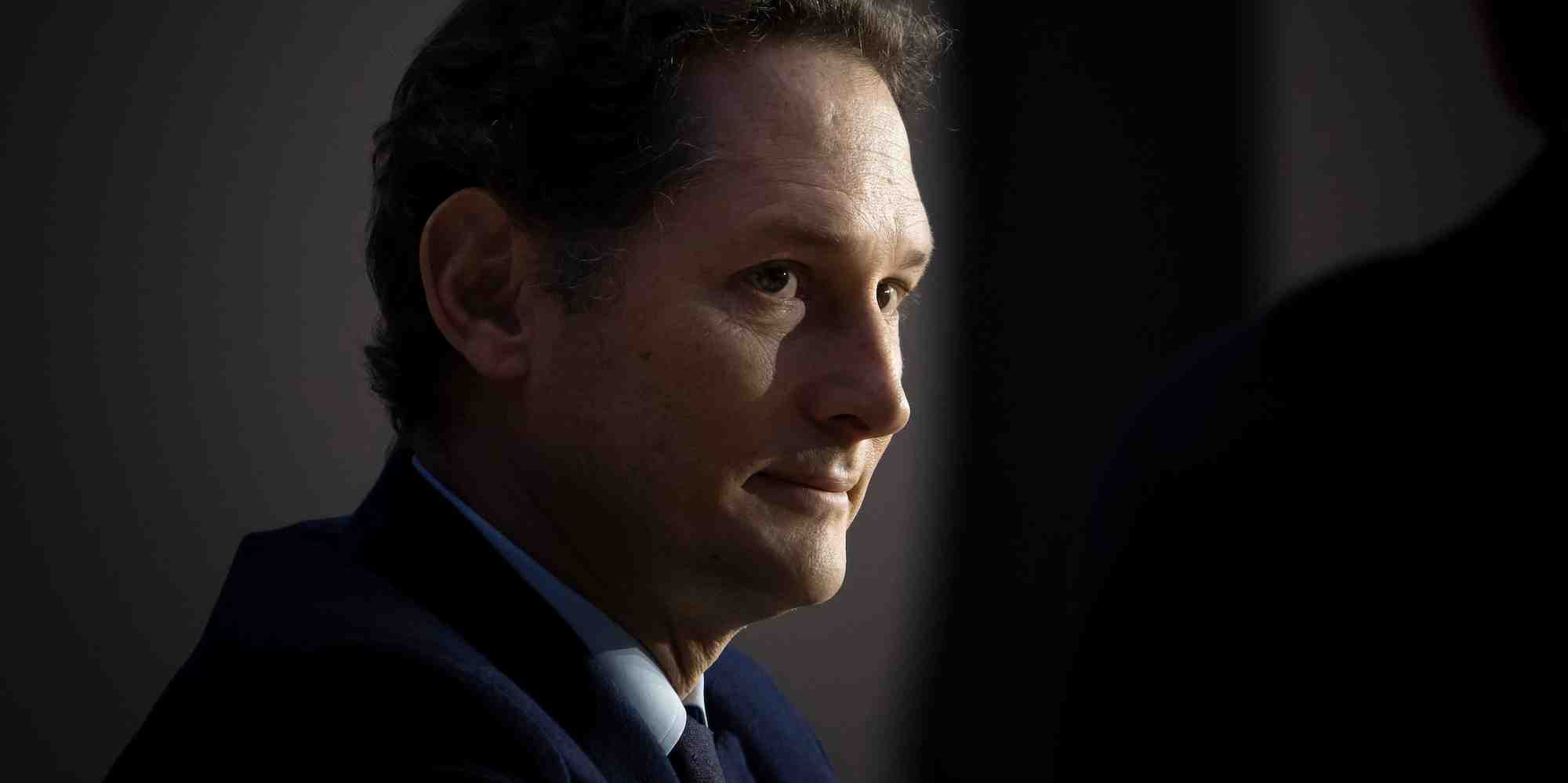 John Elkann, l'héritier de la famille Agnelli, a pris la direction par intérim de Stellantis depuis l'éviction de Carlos Tavares en décembre dernier.