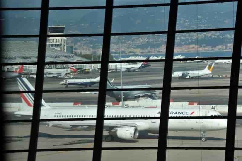 Air France-KLM compte se laisser diluer dans Alitalia
