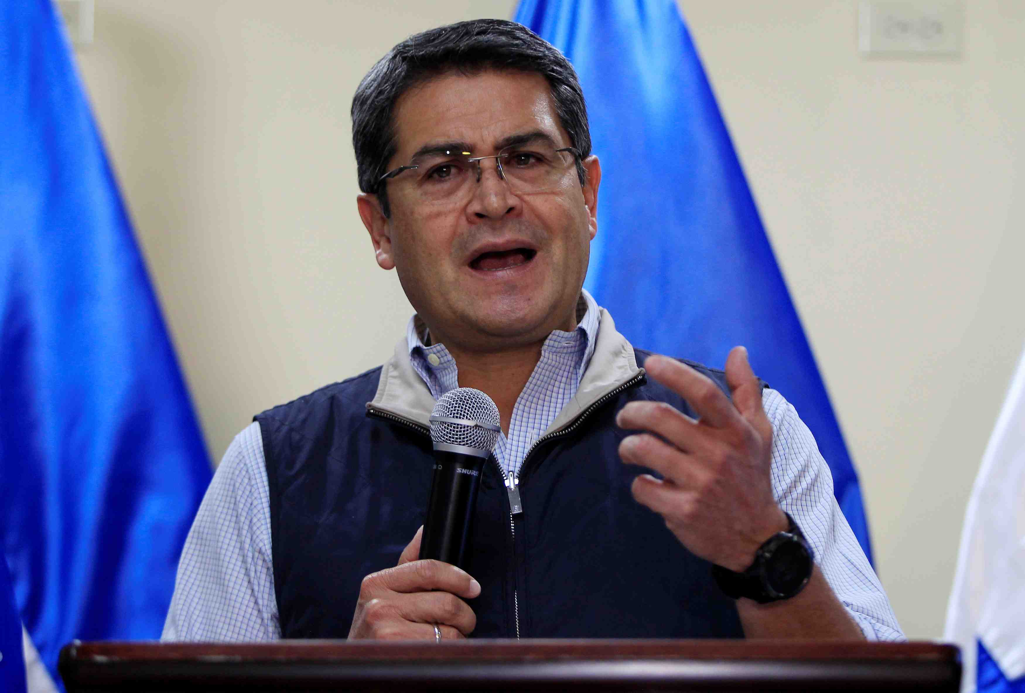 Le president sortant hernandez officiellement reelu au honduras