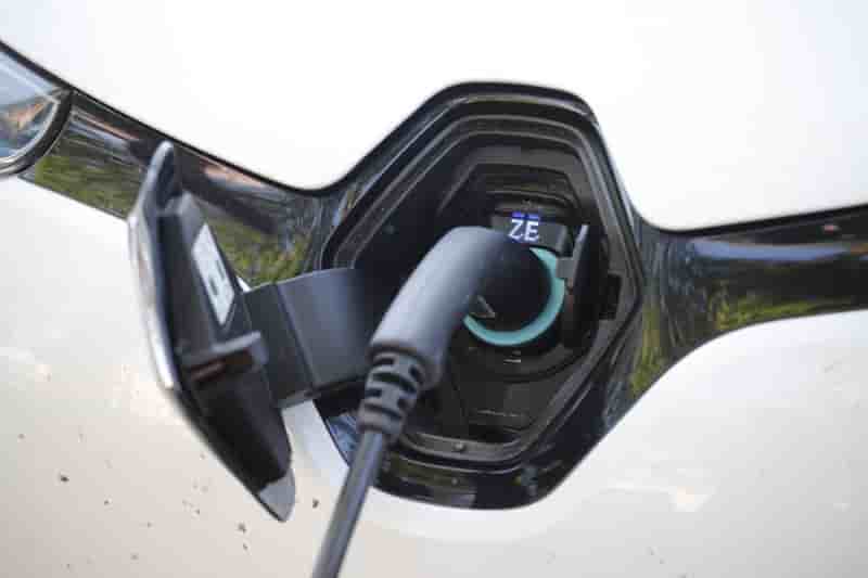 France: la voiture electrique ne fera pas bondir la consommation