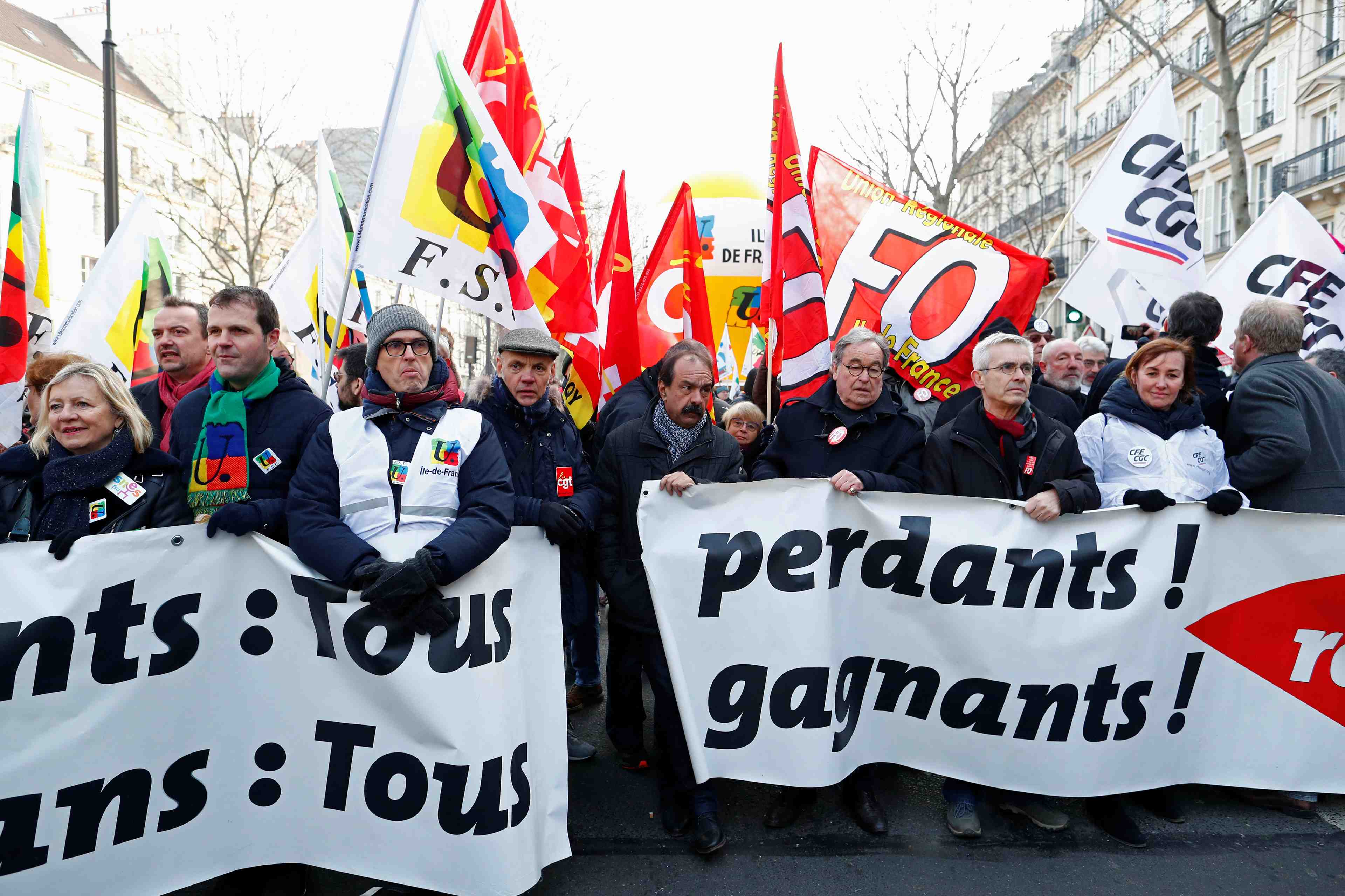 Retraites: la reforme en conseil des ministres, la contestation perdure