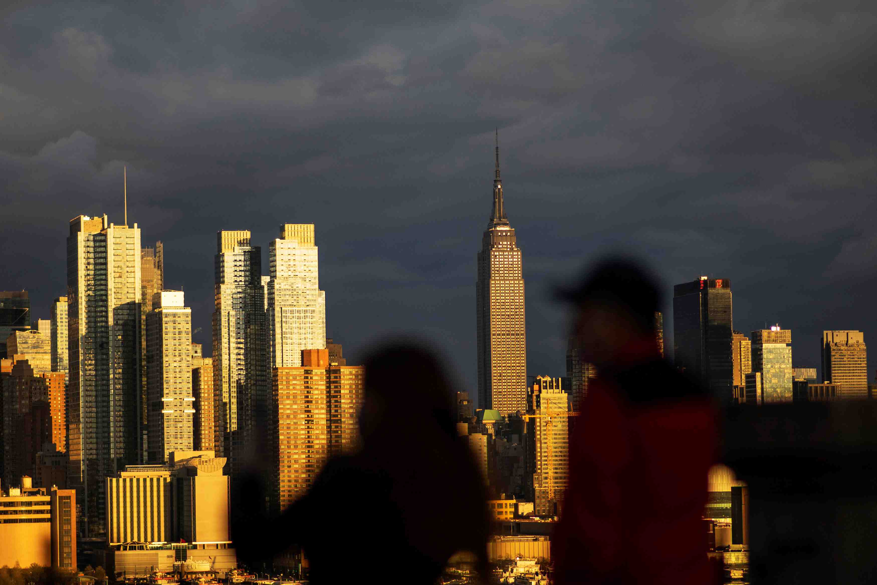 Etats-unis: recul des inscriptions au chomage a 199.000