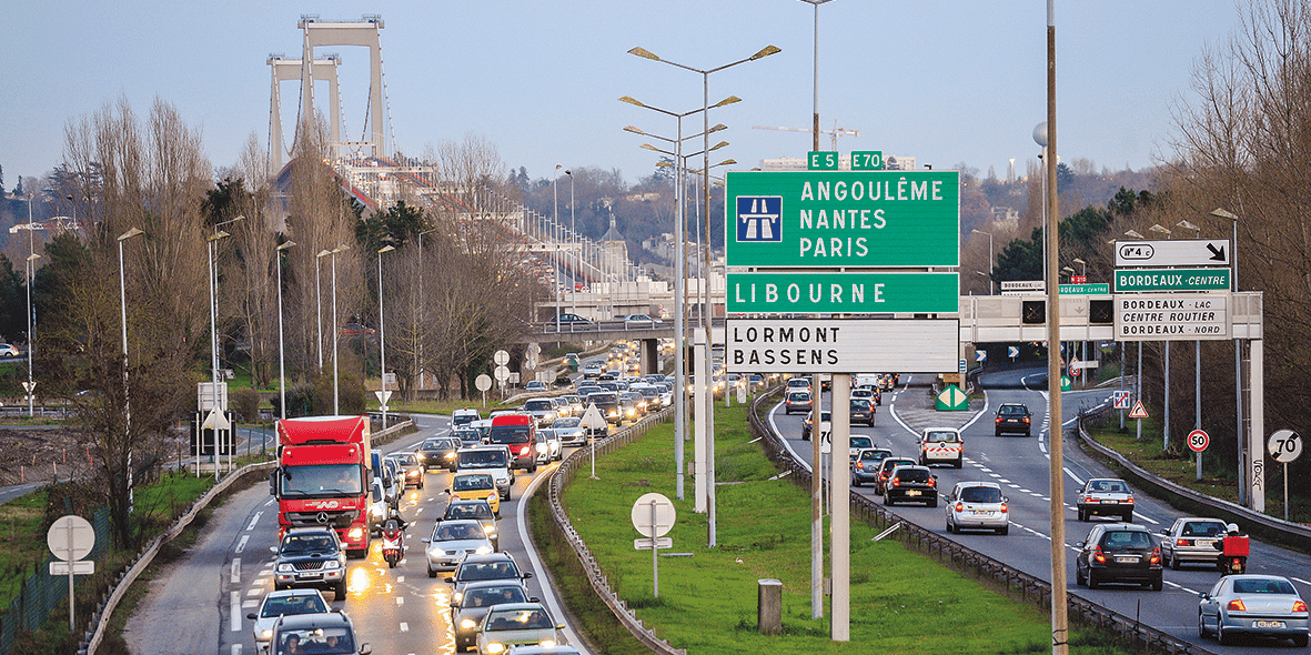 La voiture est toujours - et de loin - le mode de transport le plus utilisé en Gironde selon une enquête.