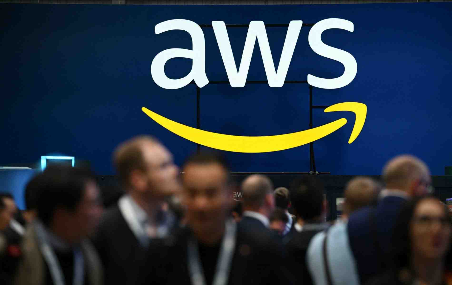 La branche de cloud d'Amazon, AWS, n'a présenté qu'en décembre 2024 ses propres modèles d'IA générative.