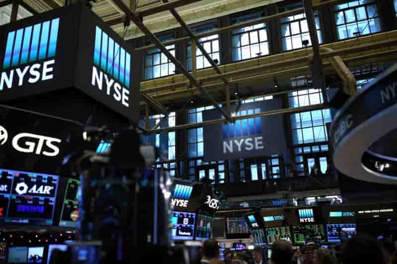 Wall street evoluera au rythme des resultats, en attendant trump