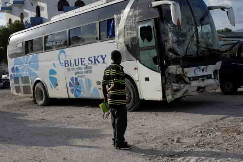 Un bus percute une foule dans le nord d'haiti, 38 morts