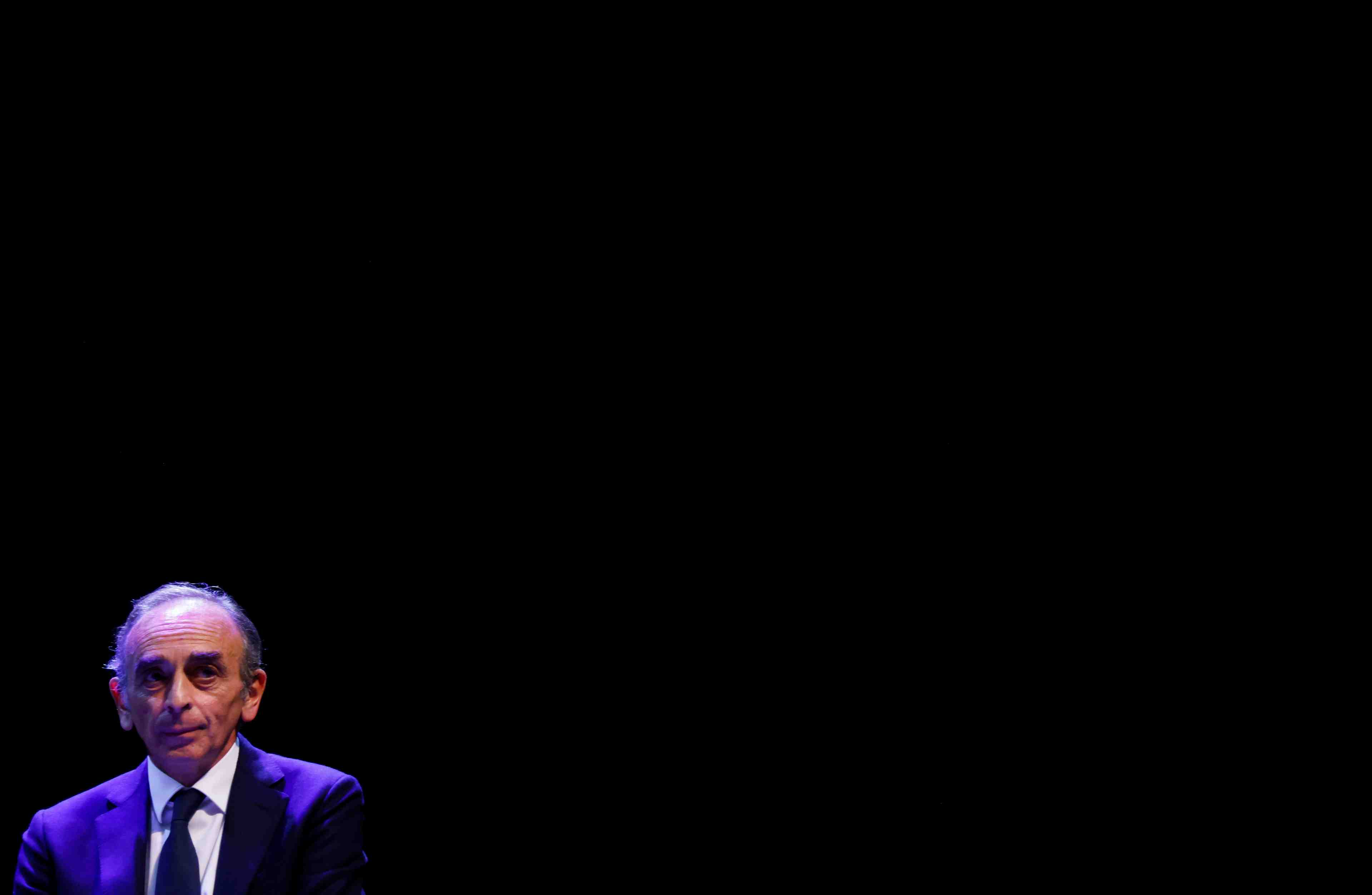 Zemmour officialise sa candidature a la presidentielle