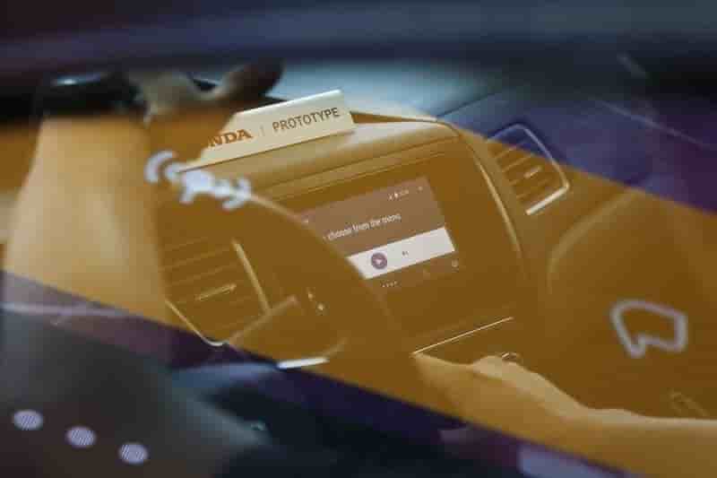 Debat sur la voiture du futur a geneve