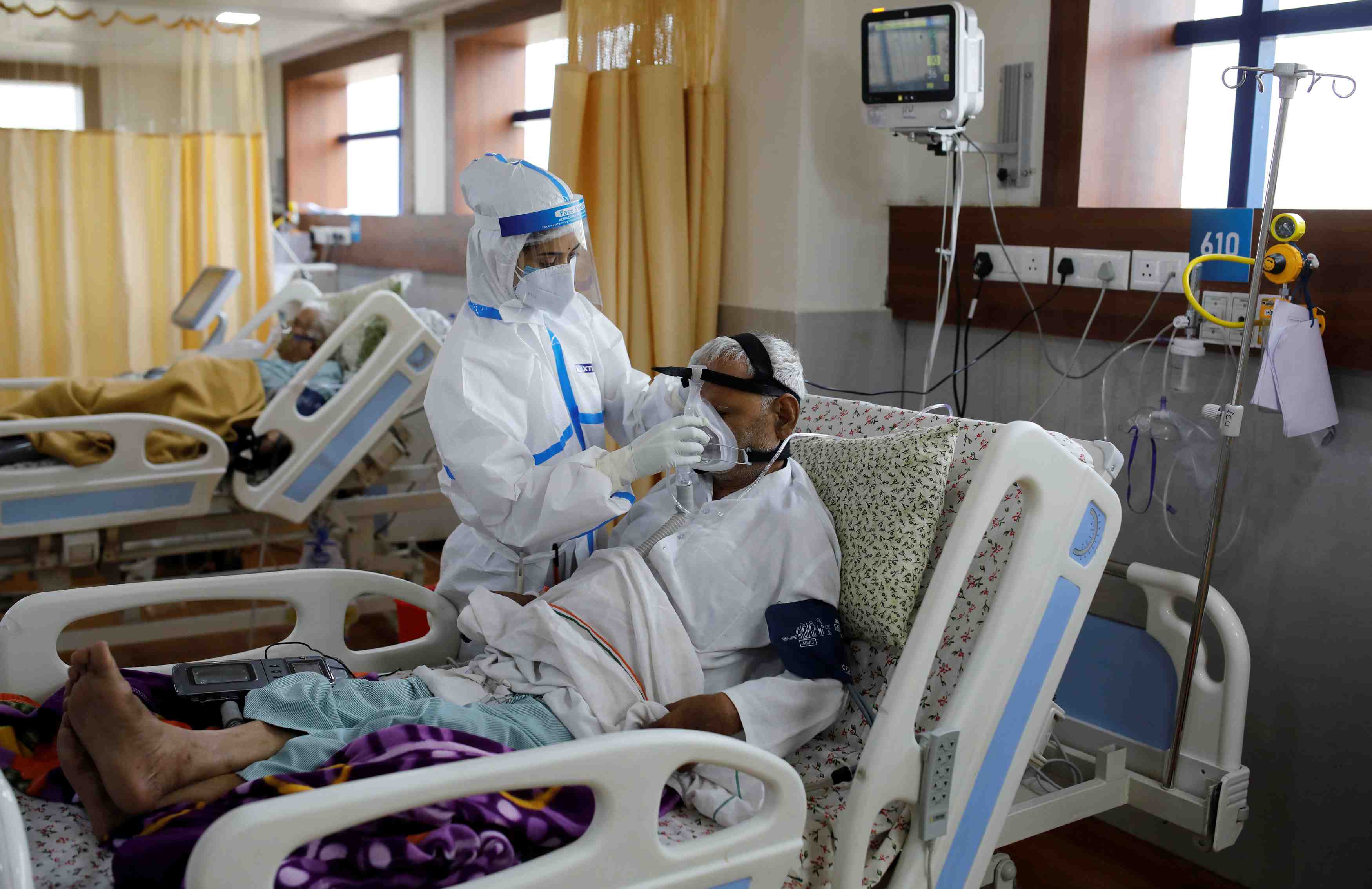 Coronavirus: le bilan en inde depasse le seuil des 5 millions de cas