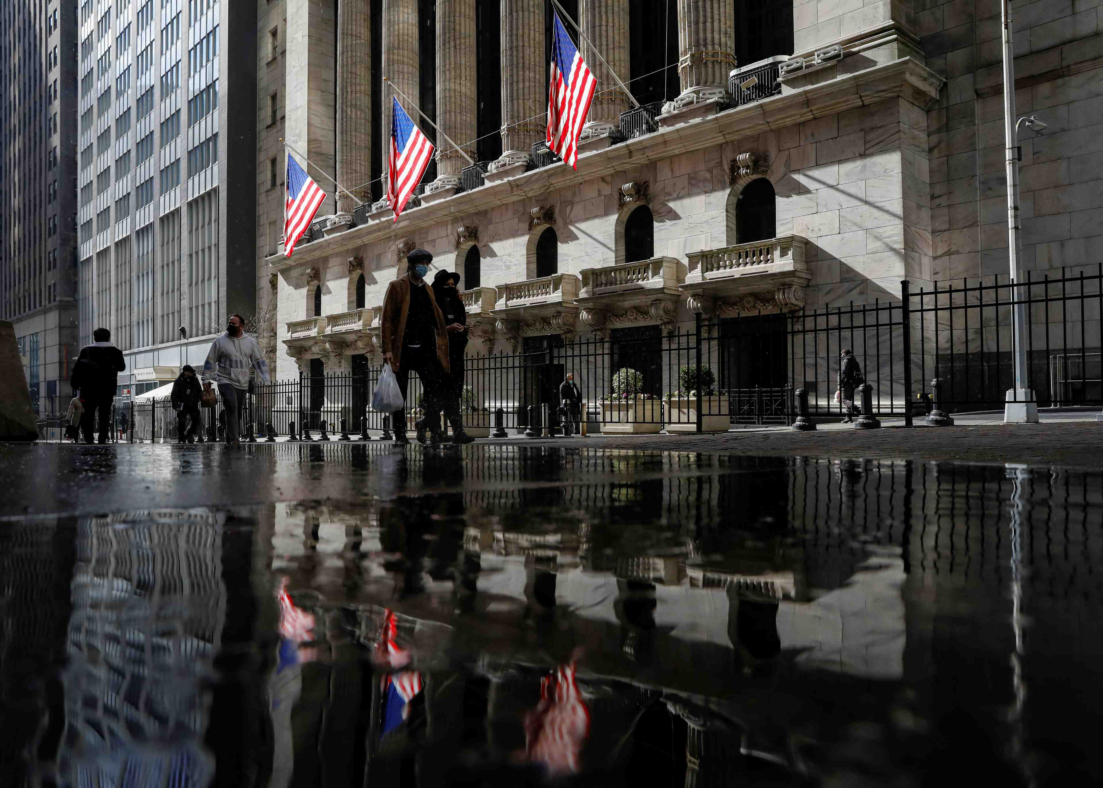 Wall street ouvre en baisse