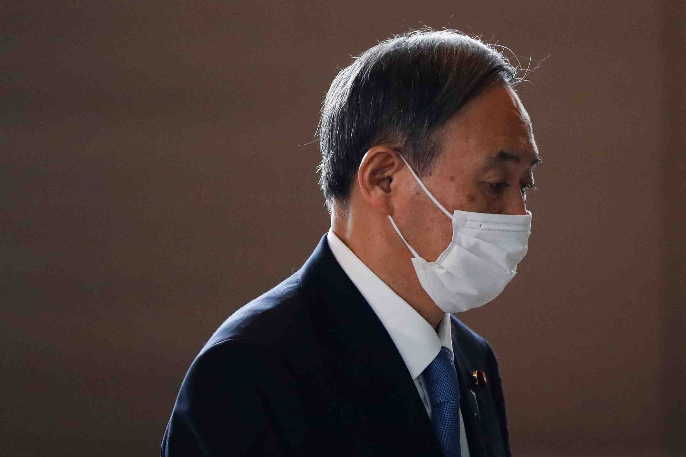 Japon: suga, officiellement elu premier ministre, prepare la continuite