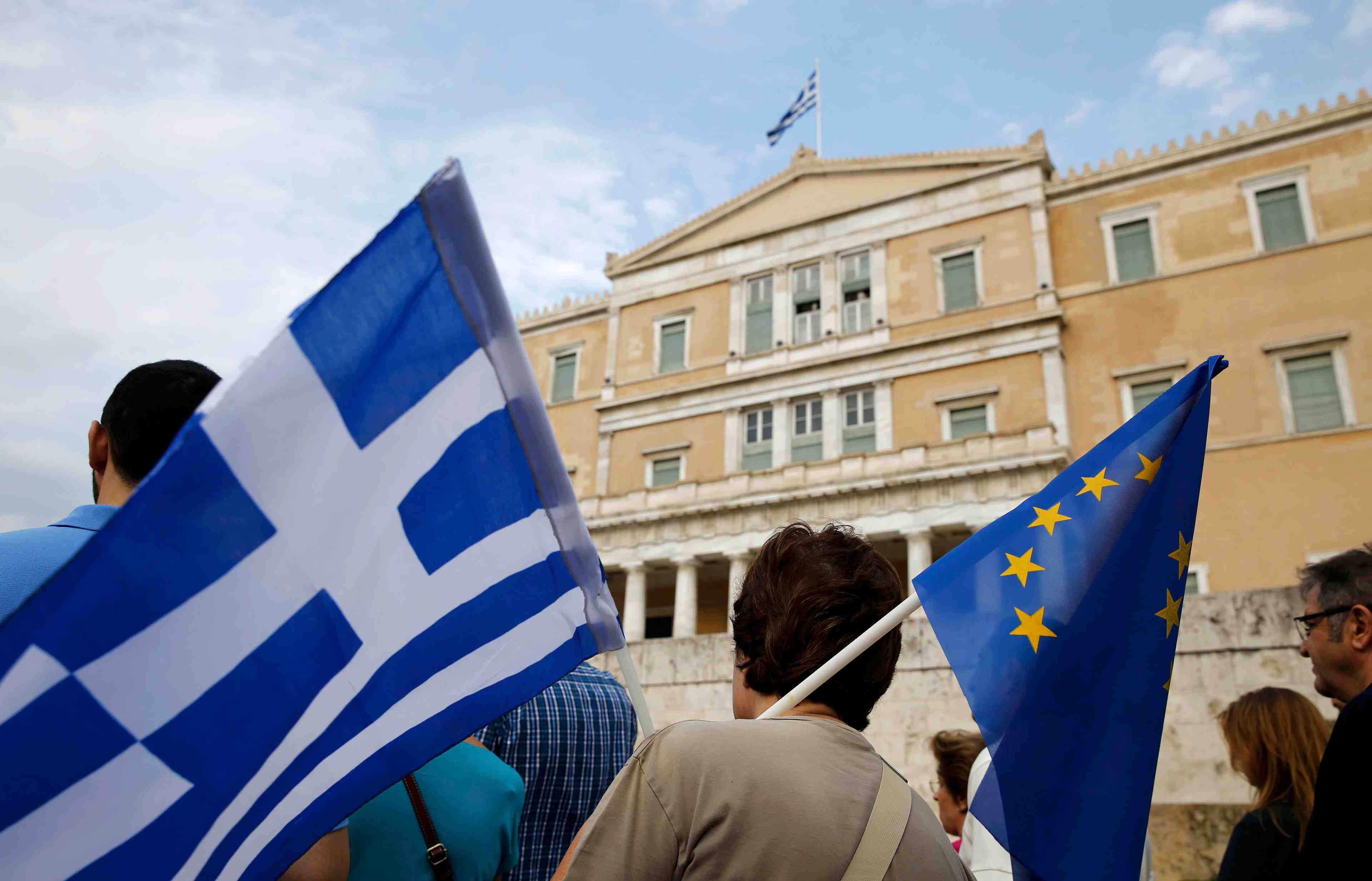 Athenes demande une extension de son programme de sauvetage