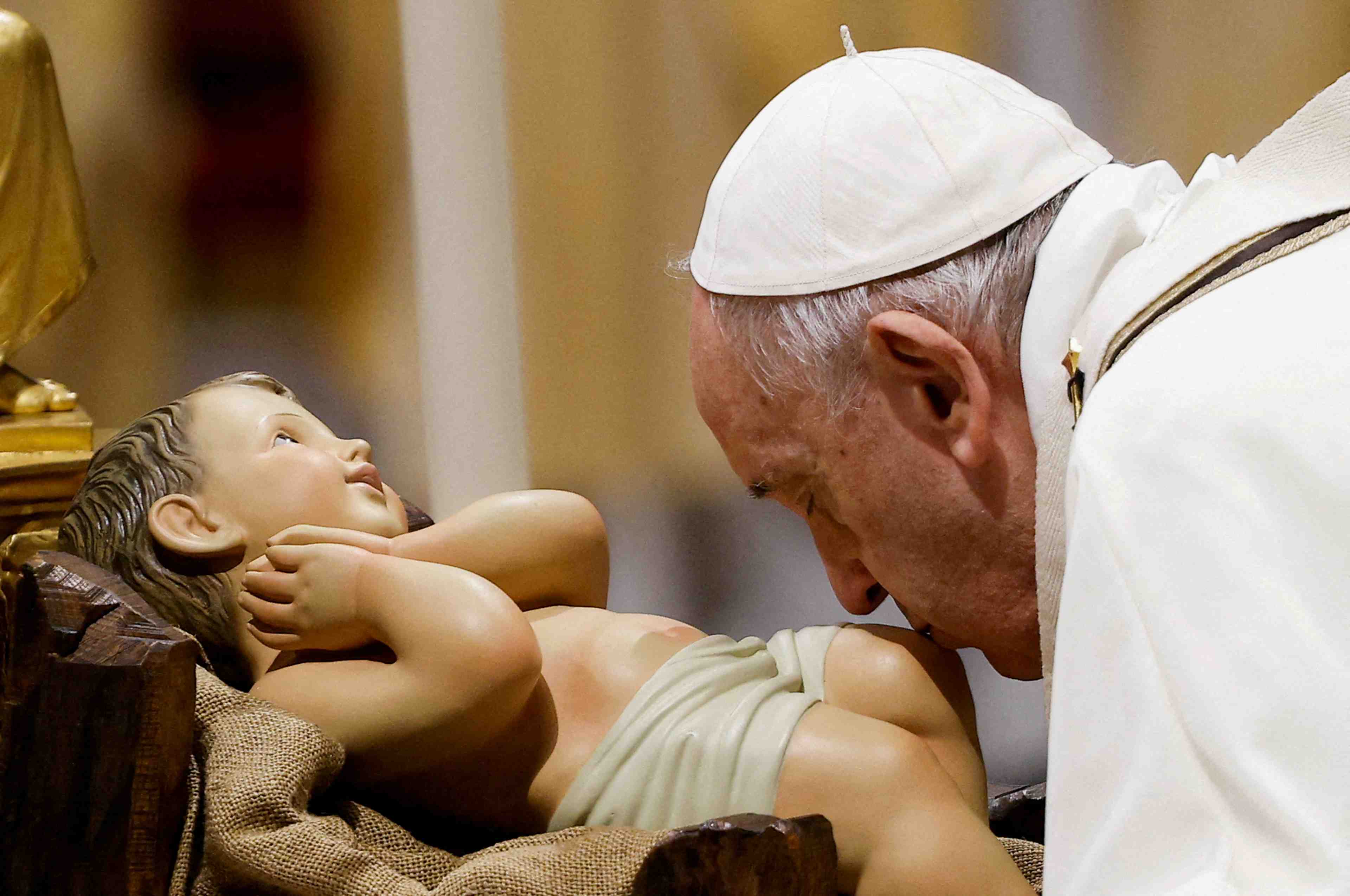 Pour le pape, le declin de la natalite en italie est "une tragedie"