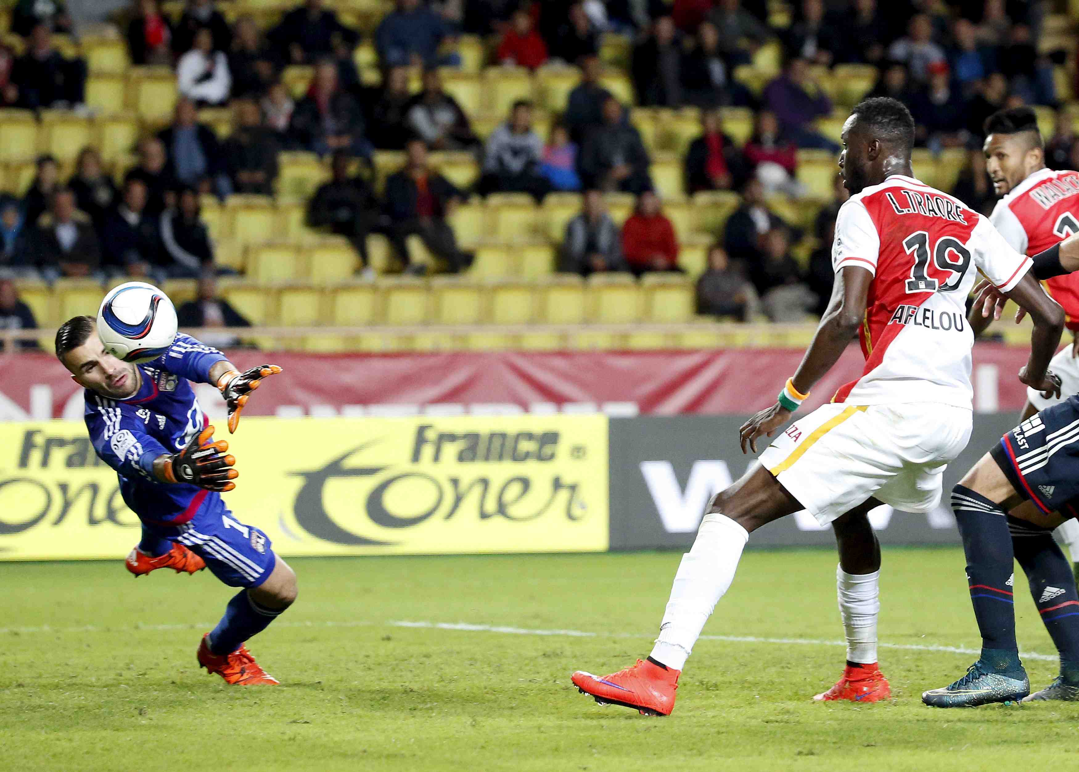 Monaco et lyon se separent sur un nul