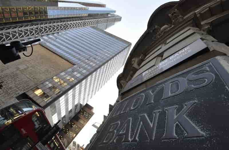 Lloyds bank impute une nouvelle charge de 500 millions de livres