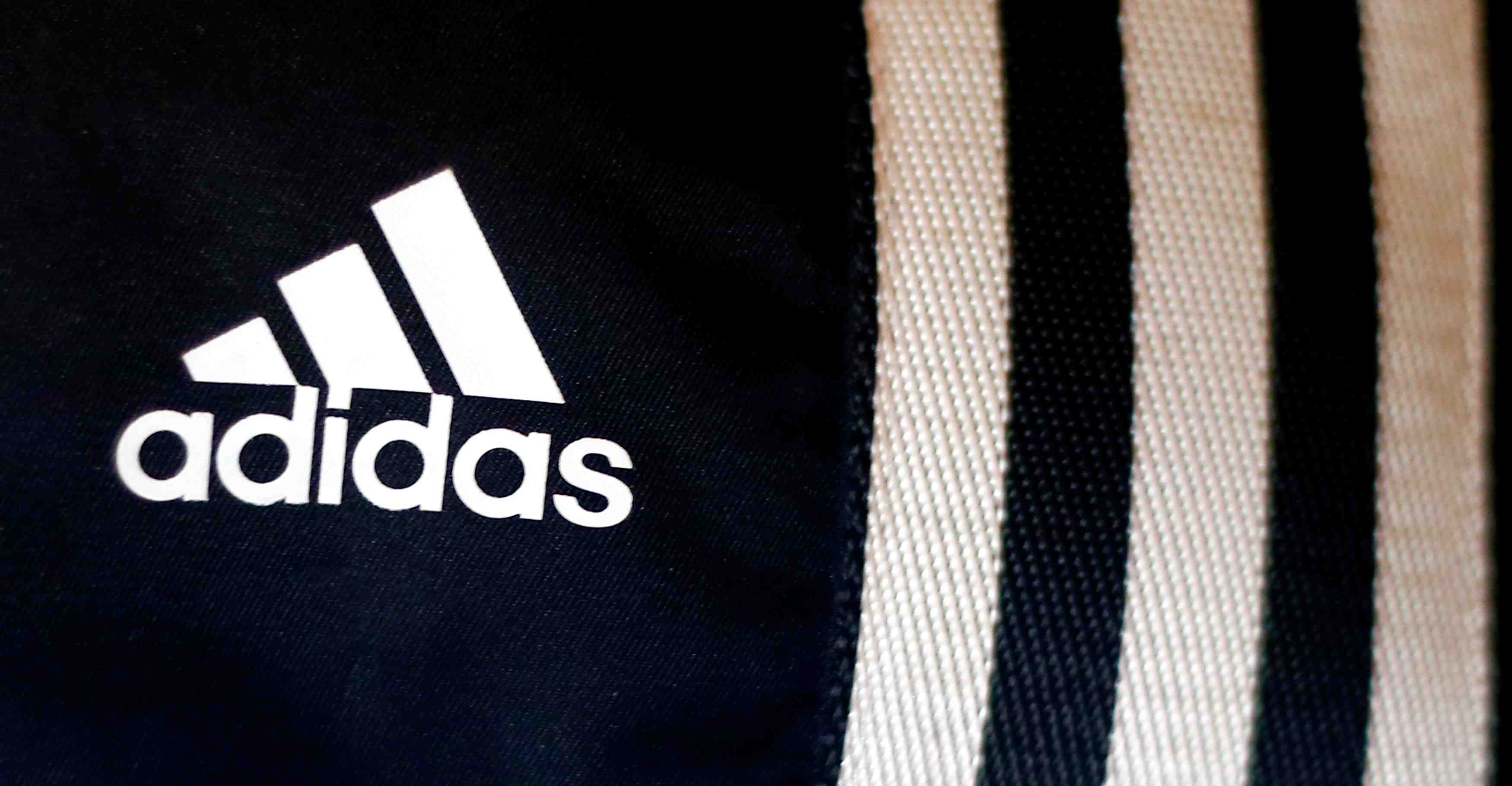 Les trois bandes d'adidas ne sont pas une marque, dit l'ue
