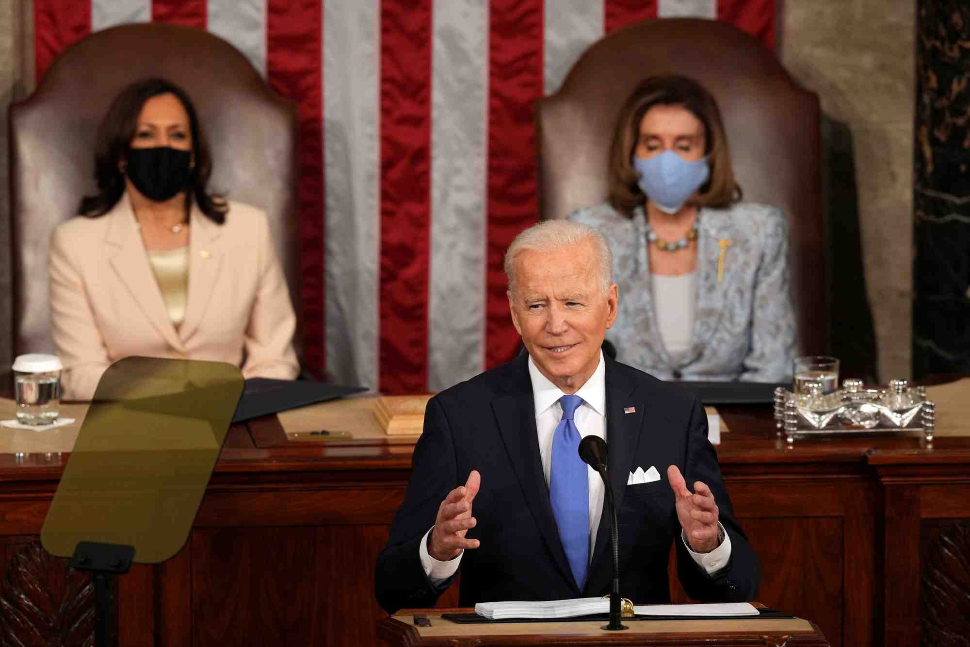 La chine "se rapproche", avertit biden dans son premier discours au congres