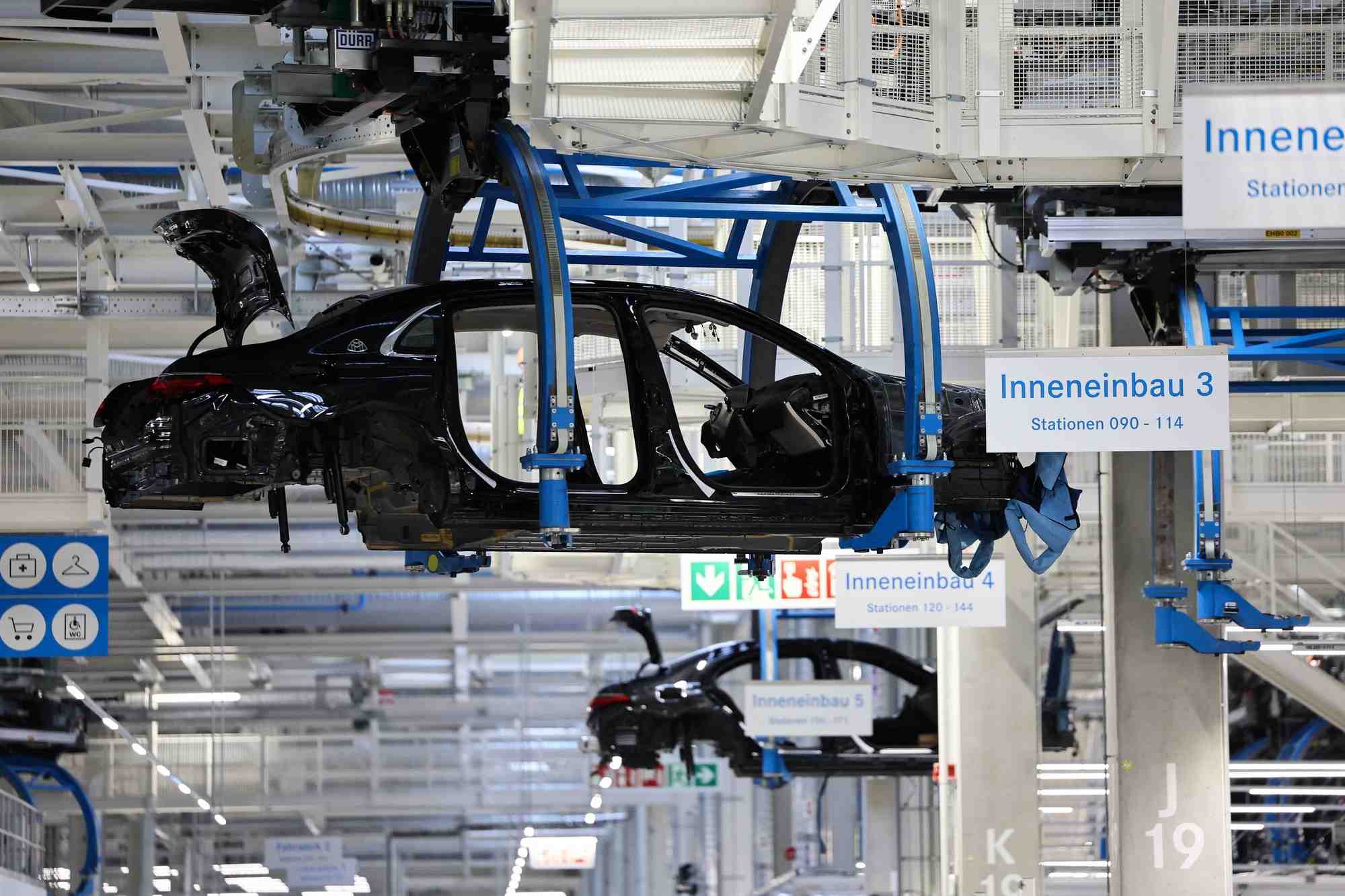 Une voiture a sindelfingen pres de stuttgart en allemagne