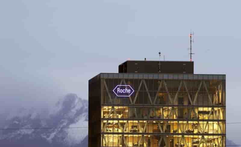 Le benefice net courant annuel de roche inferieur au consensus
