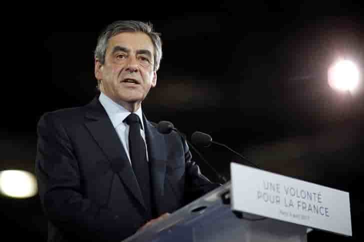 Fillon denonce de nouveau "le feuilleton de la calomnie"