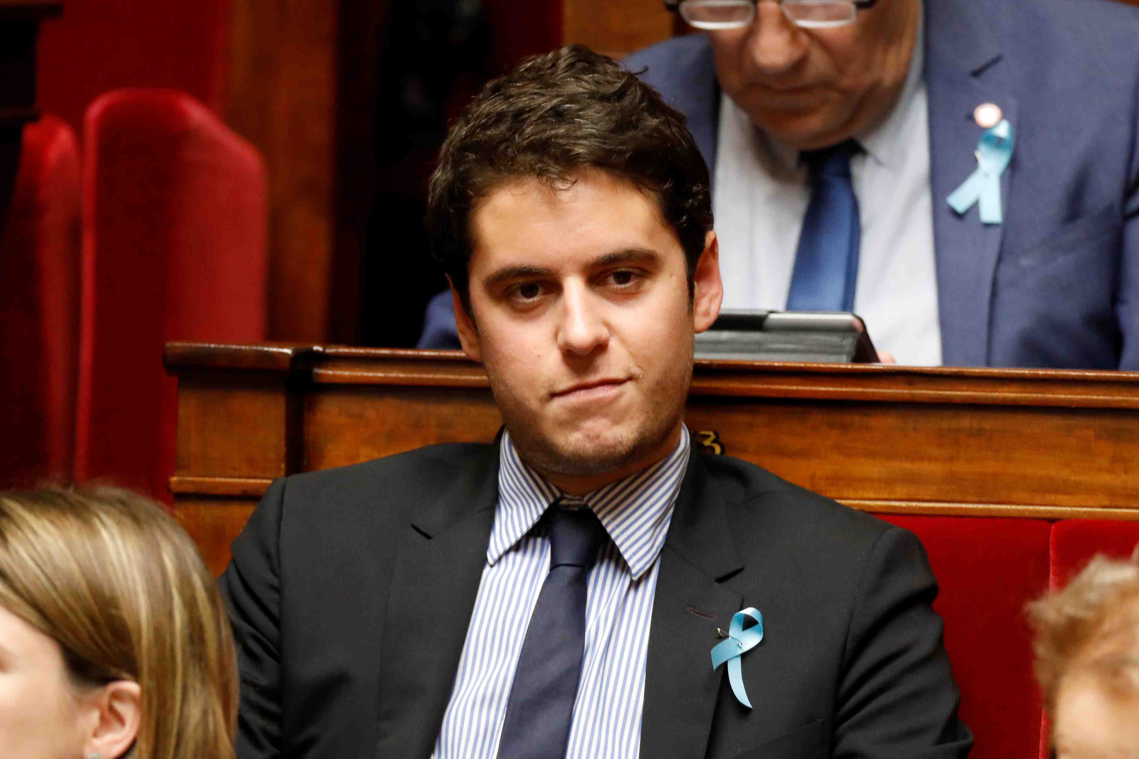 Plus que huit candidats pour le groupe larem, vote mardi