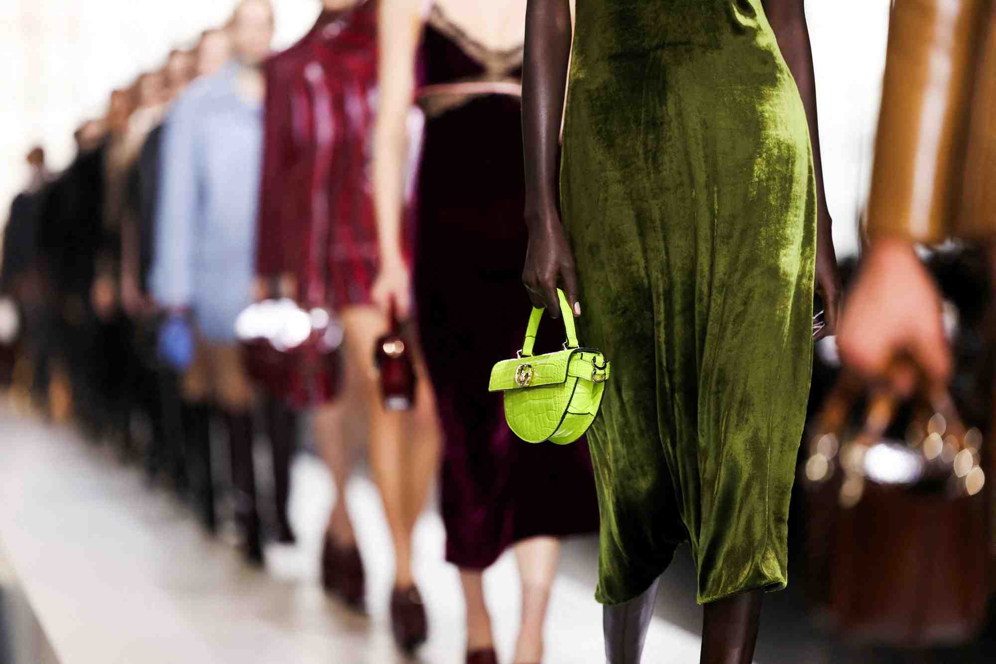 Gucci presente sa collection automne-hiver 2024 a milan