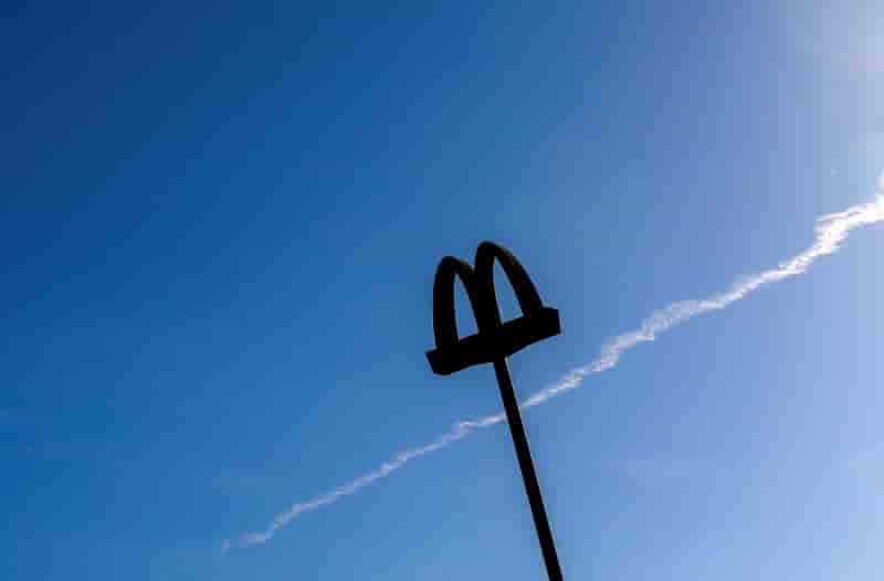 Mcdonald's soupconne d’avoir dissimule des revenus au fisc