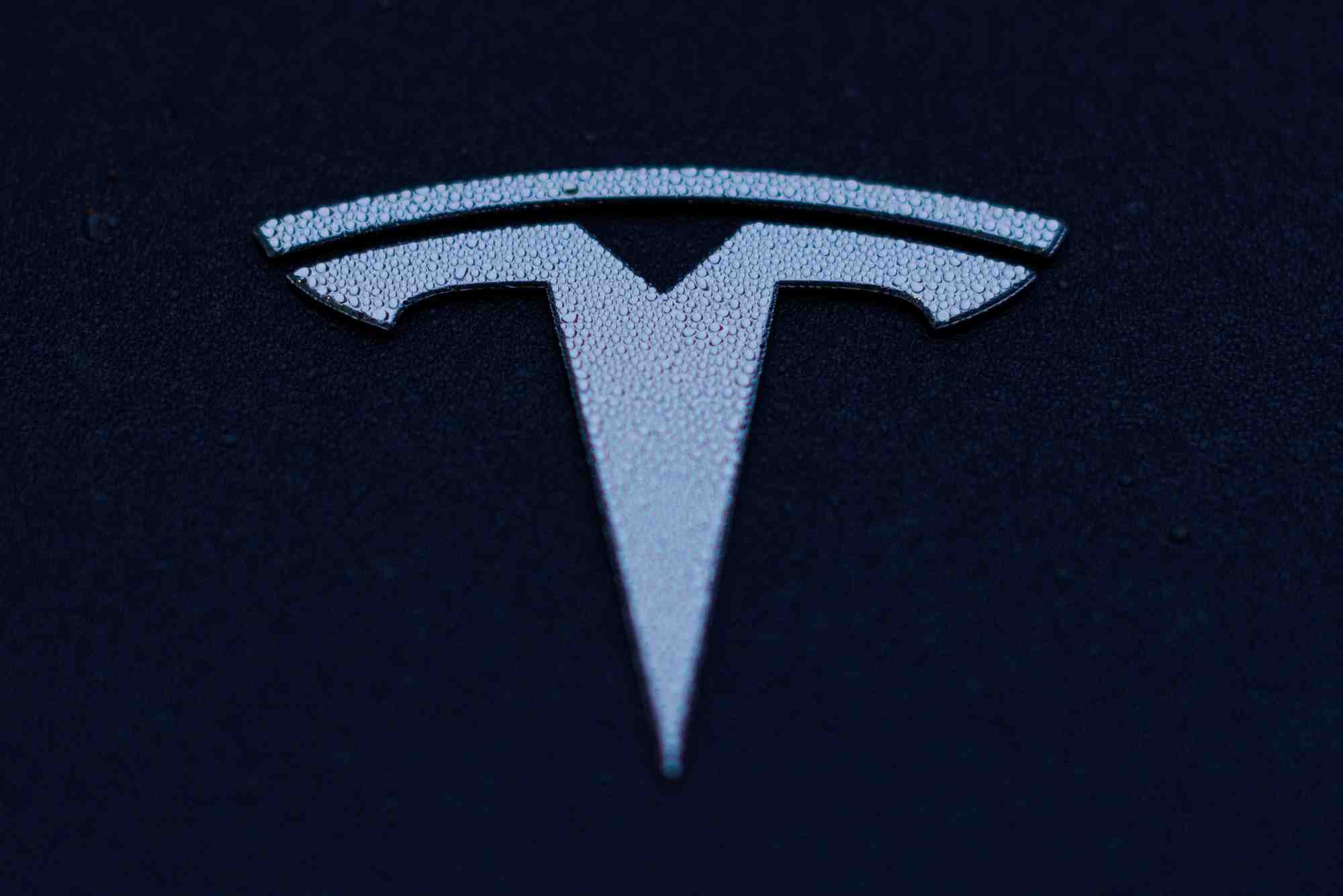De juillet à octobre, la production a atteint 430.488 véhicules tandis que 435.059 véhicules ont été livrés, a indiqué Tesla le 19 octobre dernier.