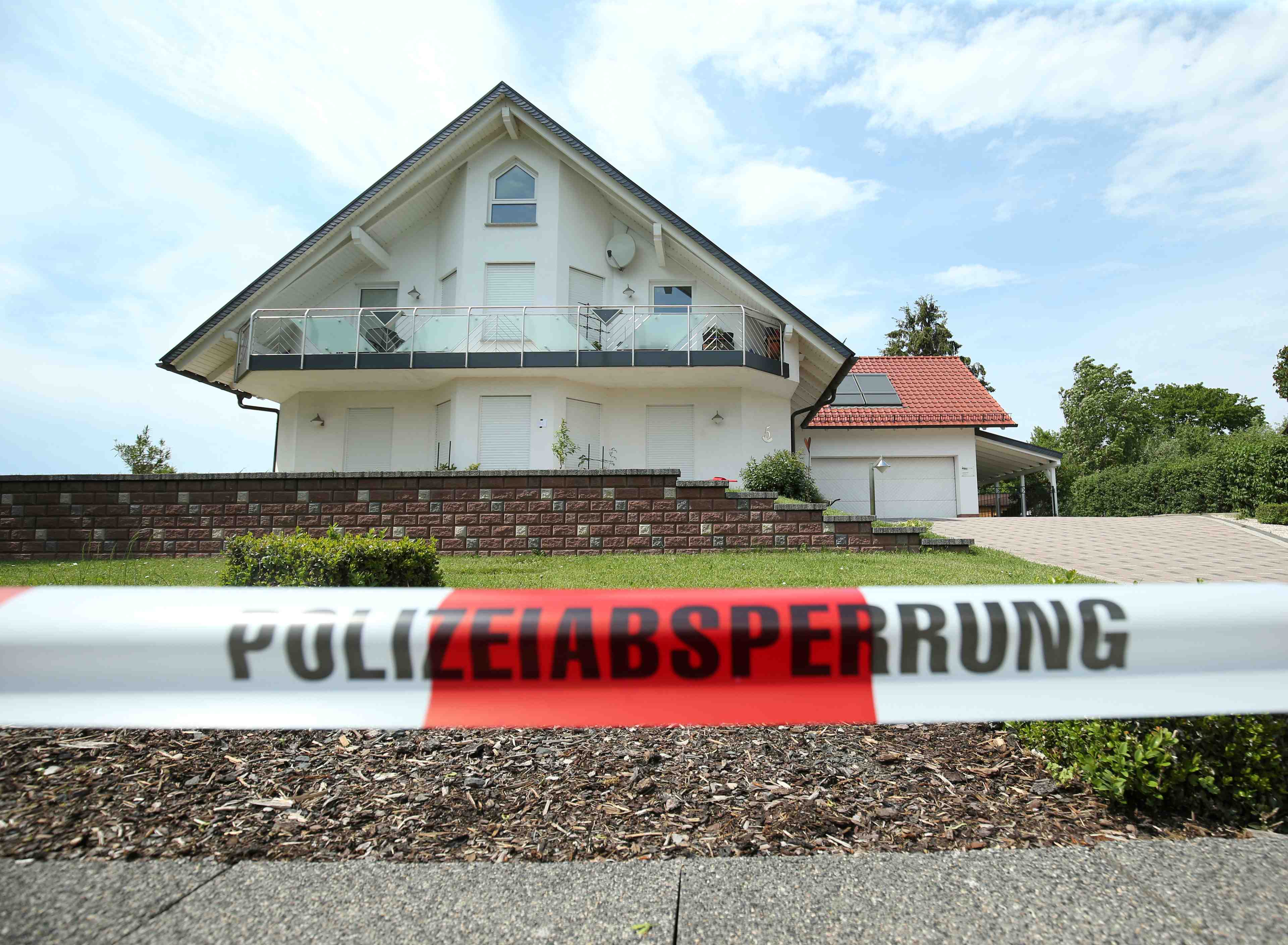 Deux arrestations supplementaires dans l'enquete sur l'assassinat de walter lubcke