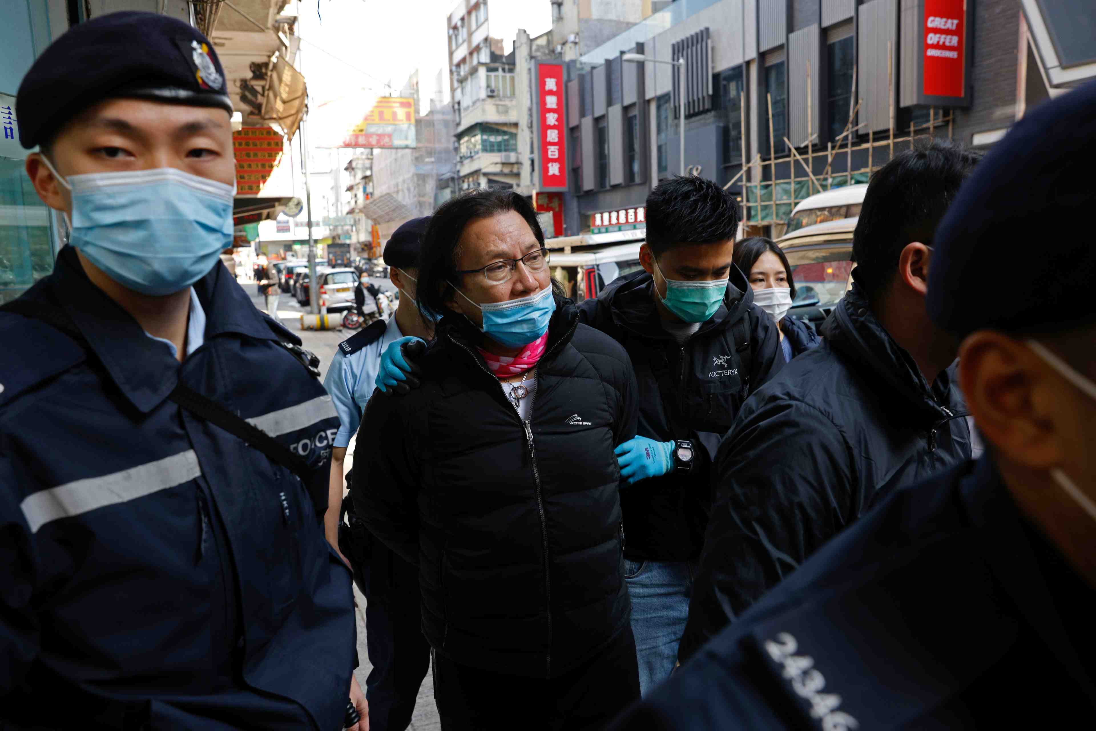 Hong kong: onze arrestations en lien avec une tentative de fuite