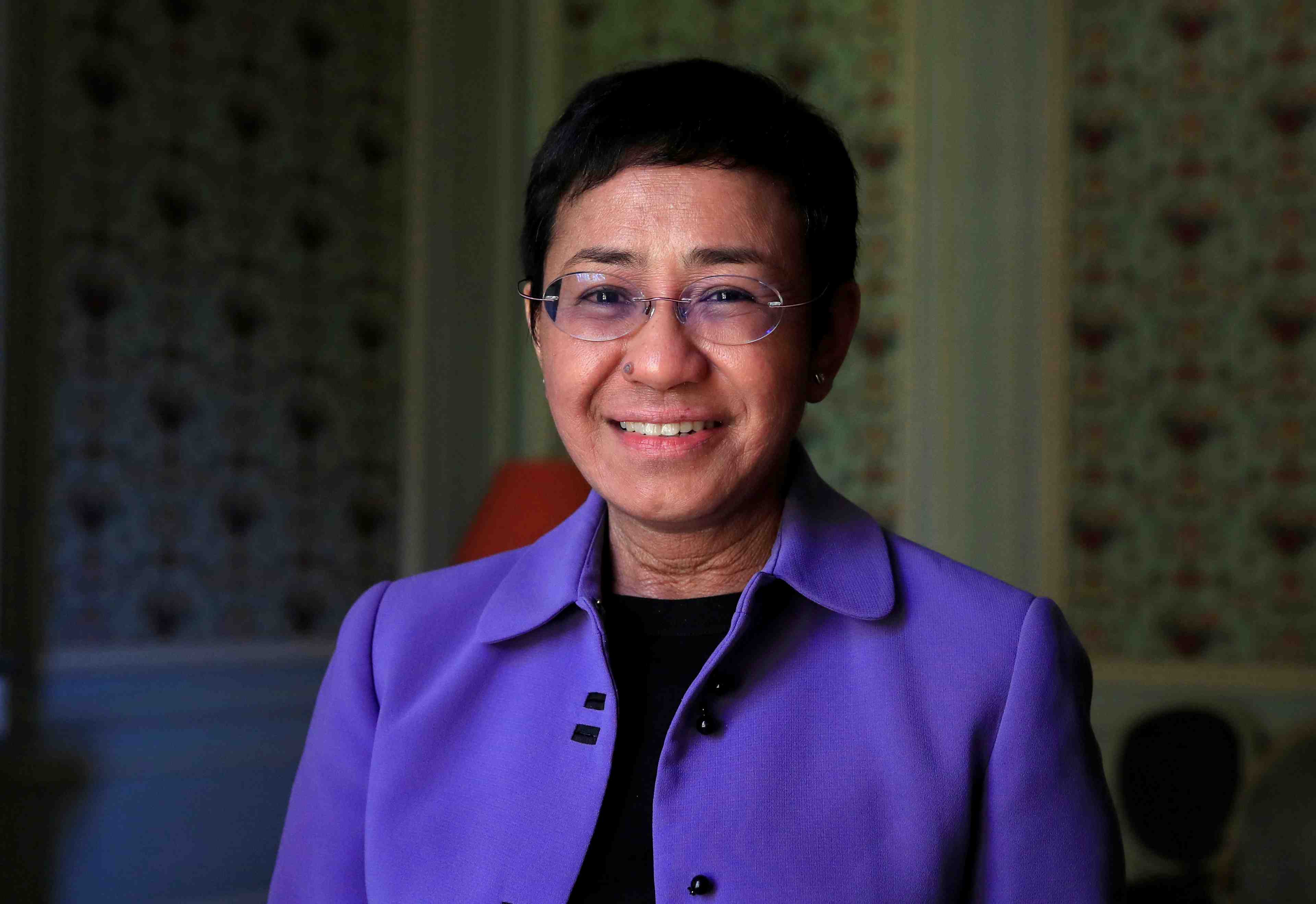 Le nobel de la paix 2021 attribue aux journalistes maria ressa et dimitri muratov