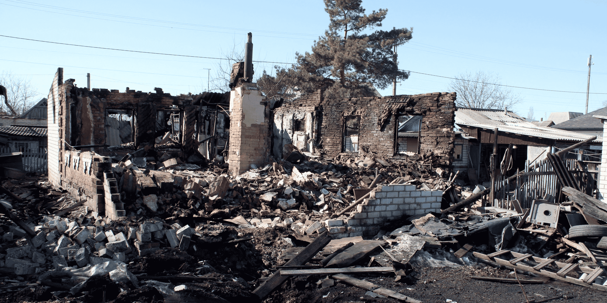 Ukraine: deux soldats russes captures plaident coupable de crime de guerre