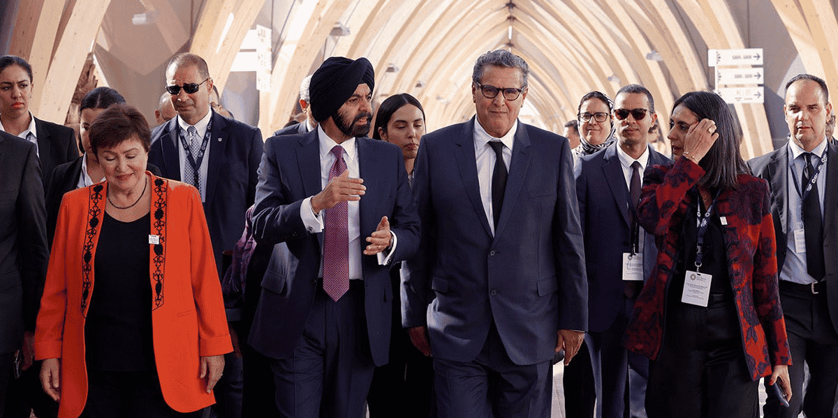 (De gauche à droite) Kristalina Georgieva, directrice générale du FMI; Ajay Banga, président de la Banque mondiale; Aziz Akhannouch, Premier ministre du Royaume du Maroc; Nadia Fettah Alaoui, ministre marocaine de l'Economie et des Finances.