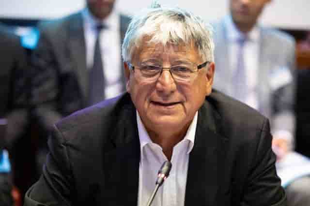 Une année blanche ? « Ce serait très mauvais pour la consommation, avec des effets récessifs, surtout pour les plus défavorisés », met en garde Éric Coquerel, président LFI de la commission des Finances à l'Assemblée.
