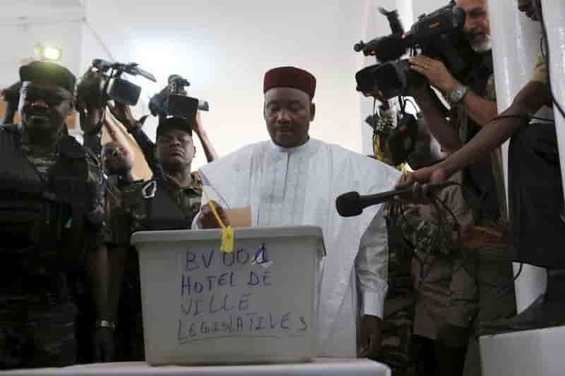 Mahamadou issoufou brigue un second mandat au niger