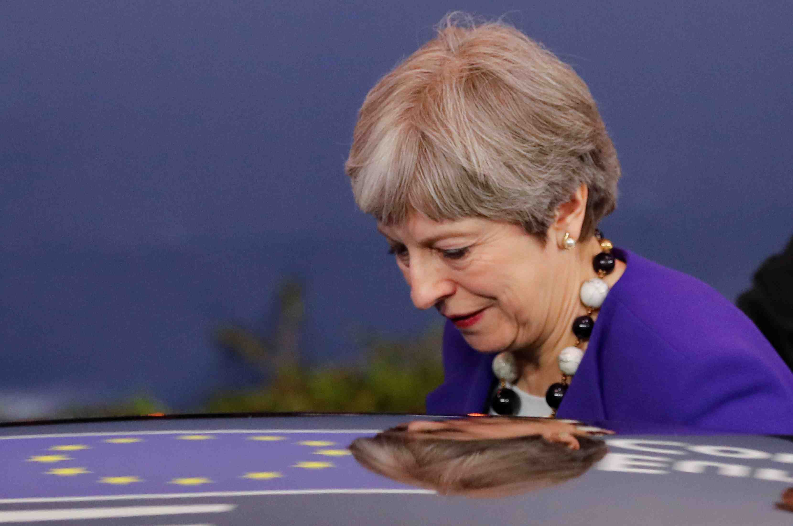 Theresa may en campagne pour rassurer sur l'apres-brexit