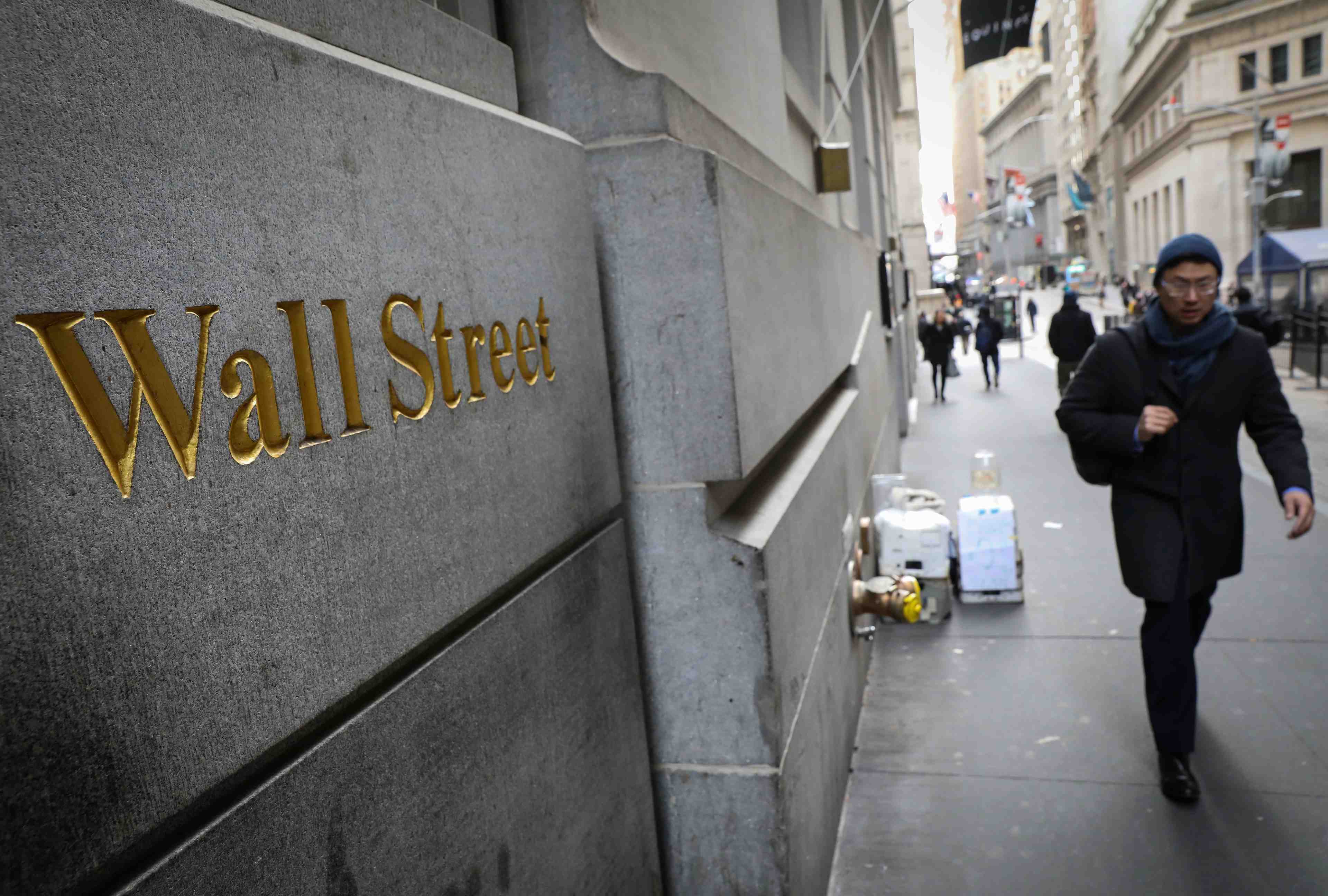 La bourse de new york finit en baisse