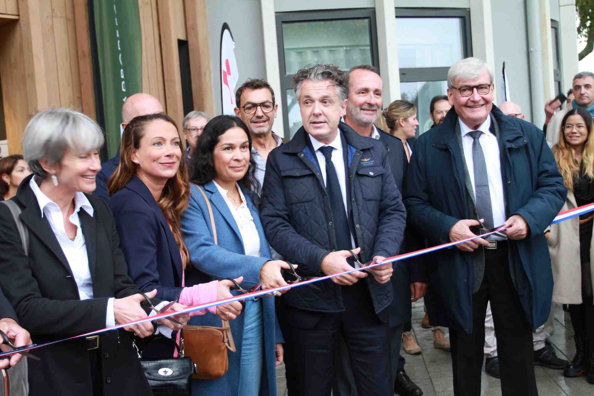 Christophe Béchu, maire d'Angers (Maine-et-Loire) lors de l'inauguration de la résidence Arborescence le 9 octobre 2024.