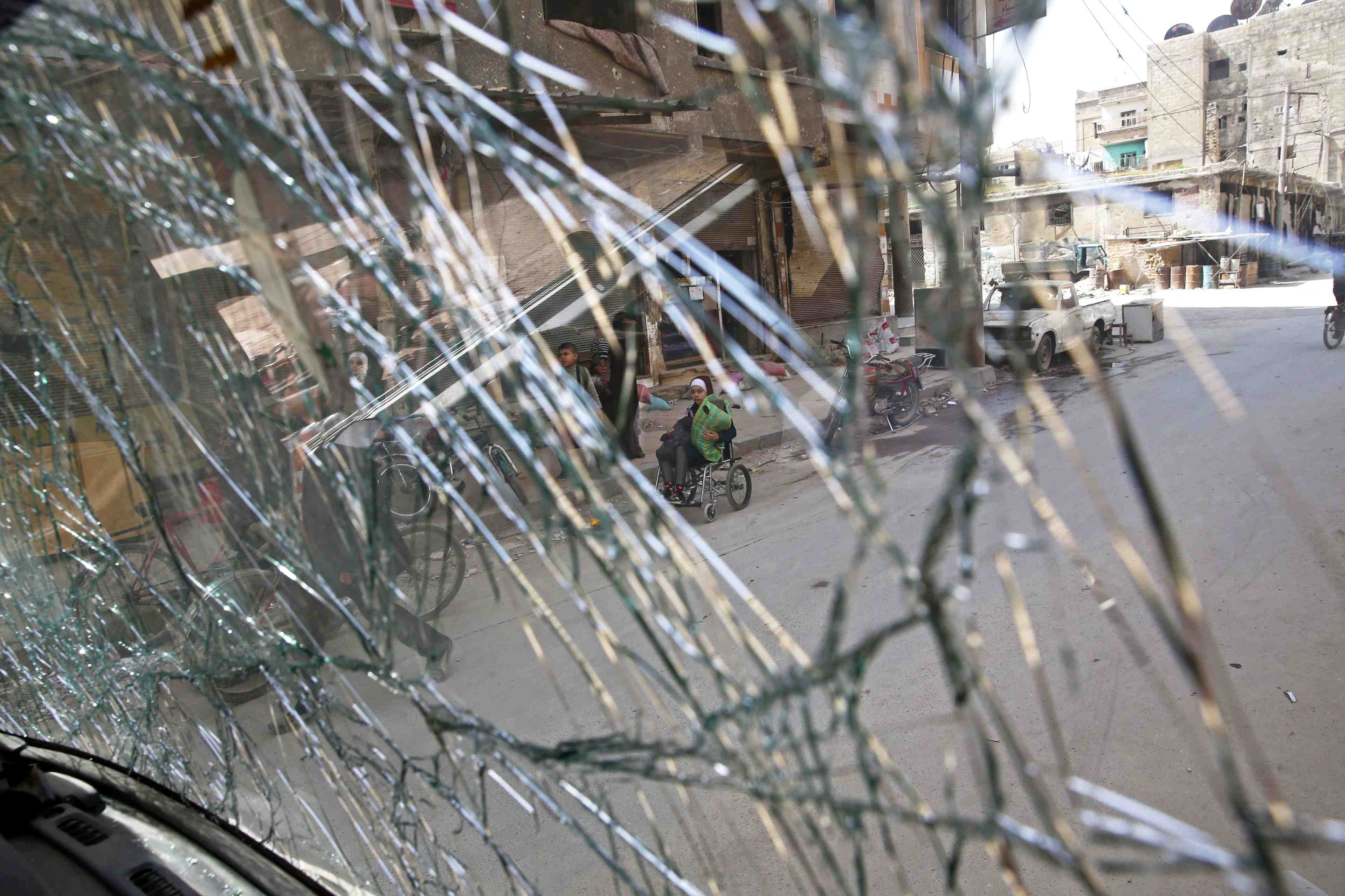 Syrie: accord sur le depart des rebelles de douma, d'apres moscou