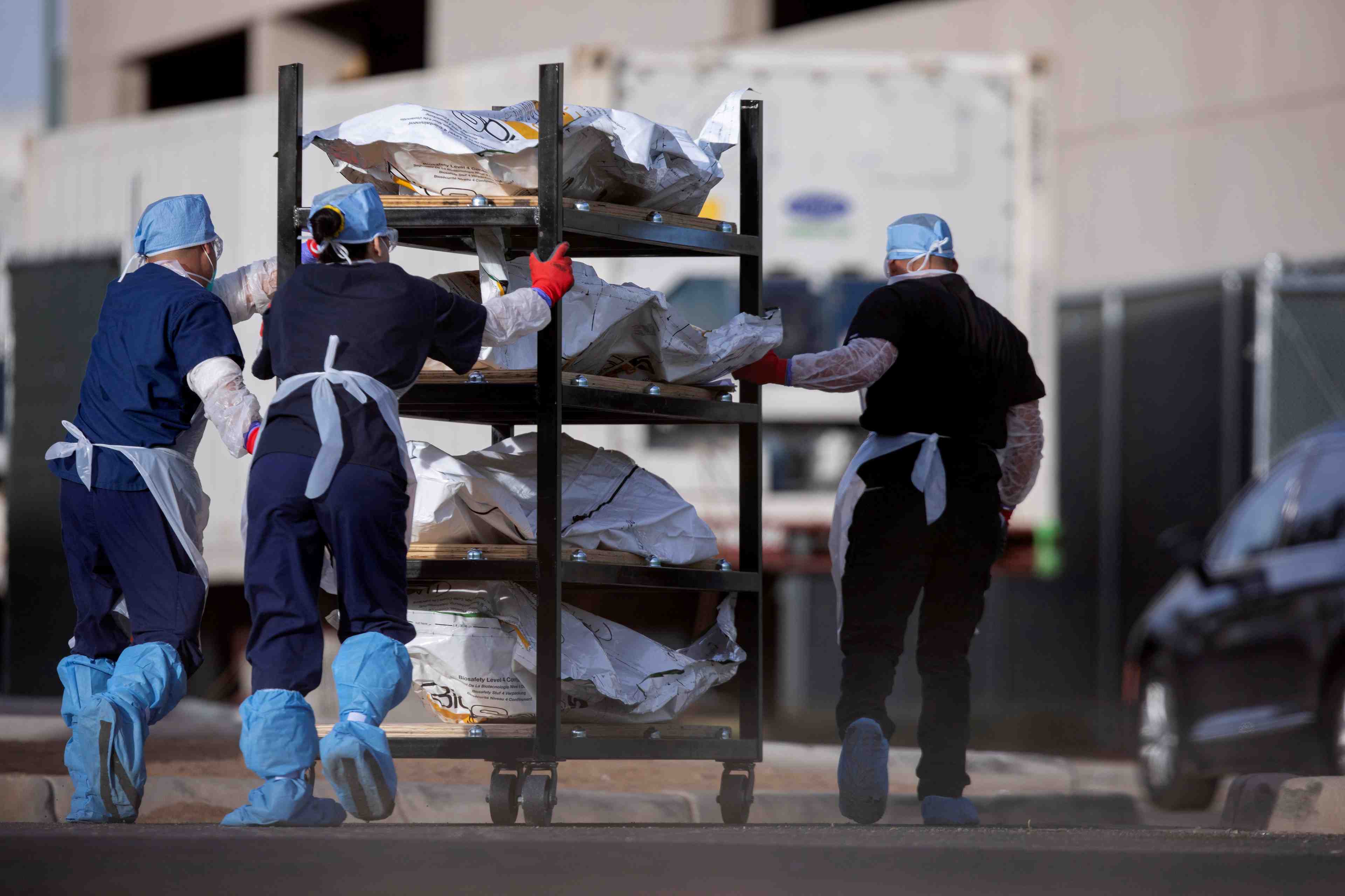 Coronavirus: les etats-unis franchissent le seuil de 400.000 morts
