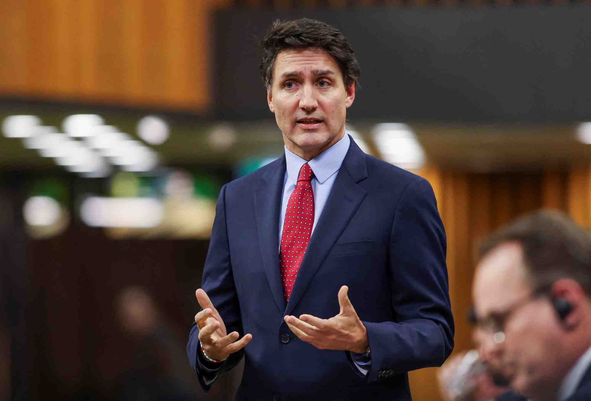 Le premier ministre canadien justin trudeau s'exprime pendant la periode des questions a la chambre des communes sur la colline du parlement a ottawa