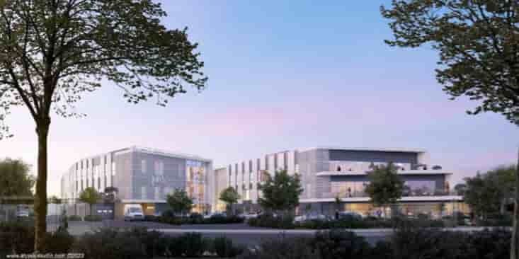 A Mauguio, en périphérie de Montpellier, le Parc Industries Or Méditerranée (PIOM) incarne un nouveau type de parc d'activité, orienté vers la tech-industrie.
