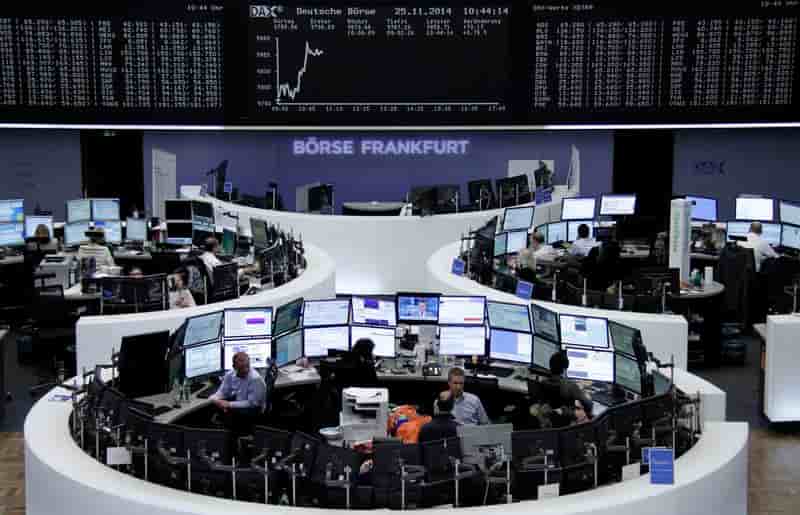 Les marchés européens poursuivent sur leur lancée à la mi-séance