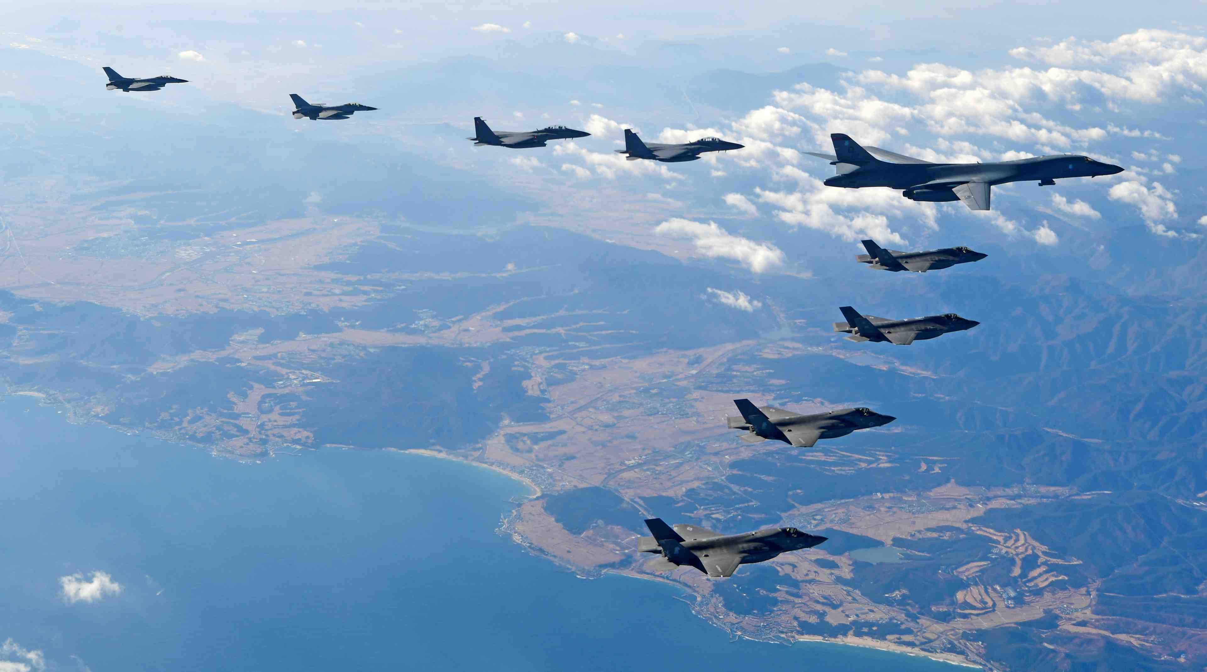 Usa, japon et coree du sud s'exercent a reperer des missiles