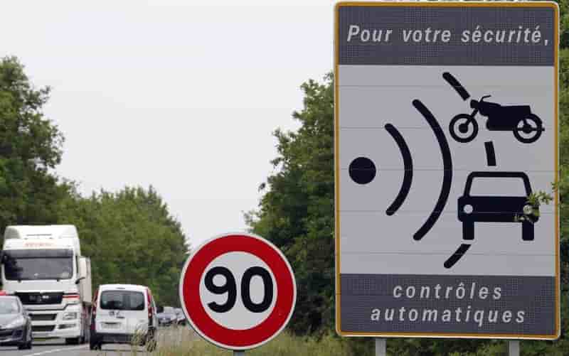 France: droite et extreme droite contre les 80 km/h sur la route