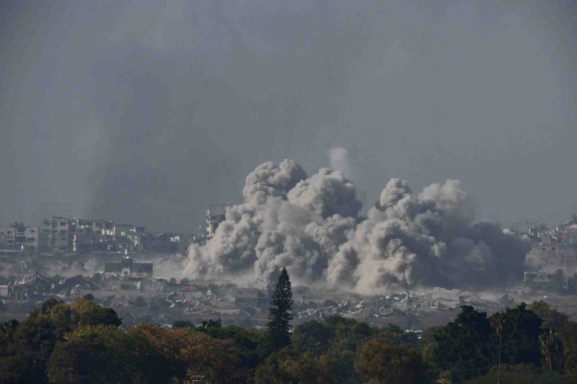 Frappe aerienne israelienne dans le centre de gaza