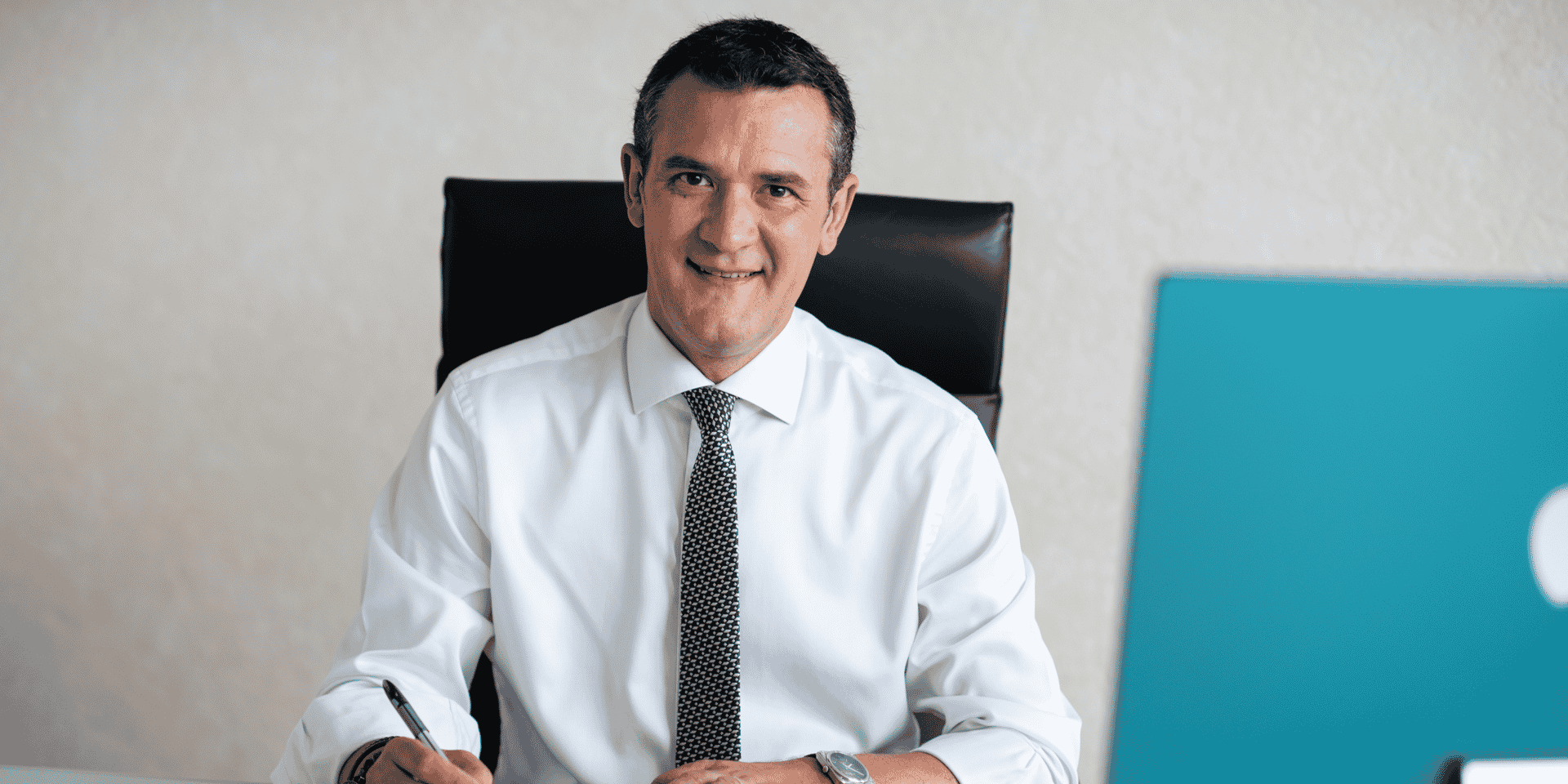 « Il y a deux poids, deux mesures. On ne lutte pas à armes égales avec Tarbes-Lourdes », dénonce Nicolas Patriarche. Le maire (LR) de Lons préside le Syndicat mixte de l'aéroport de Pau Pyrénées depuis 2019.
