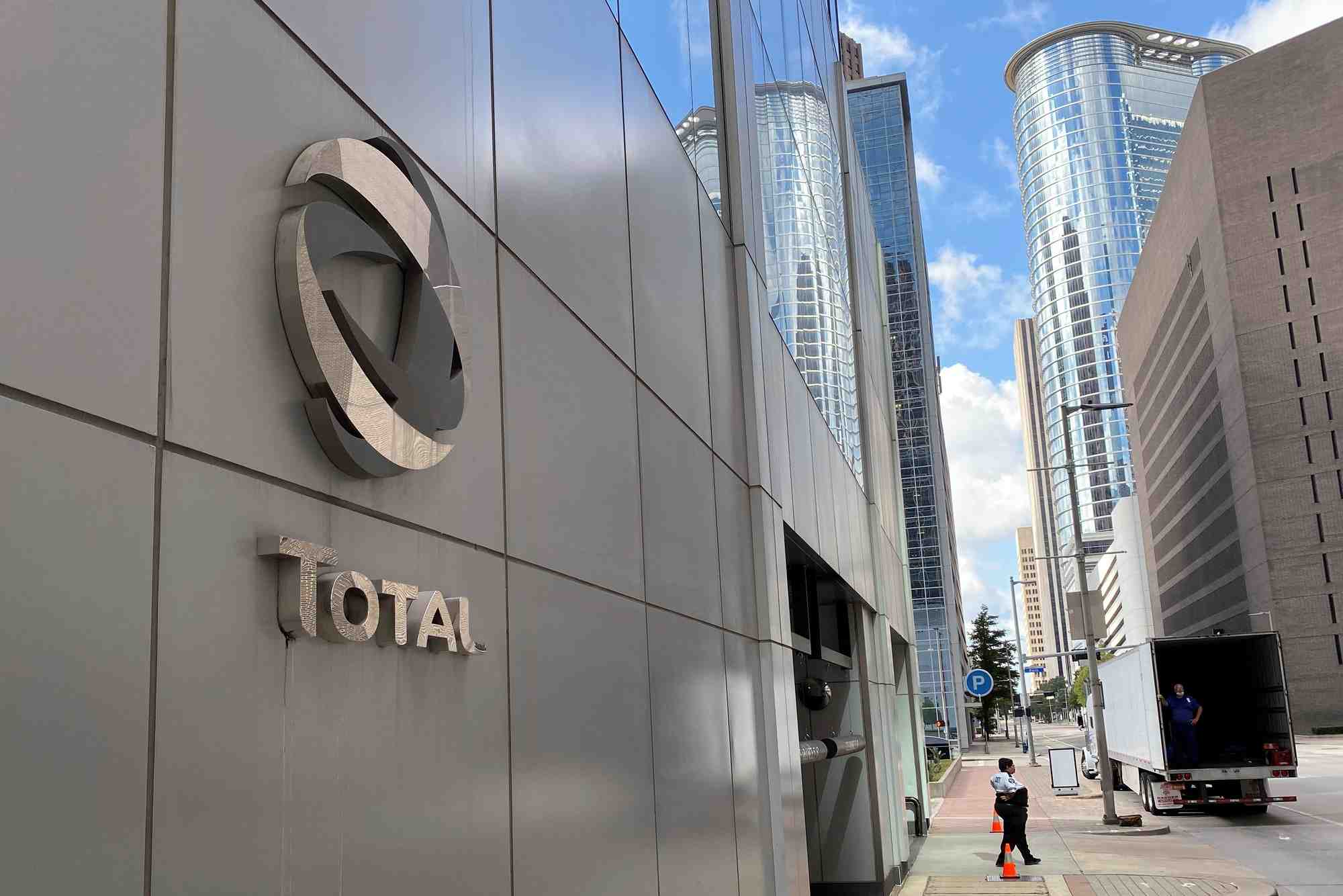 Total ajoute 2,2 gw a son portefeuille solaire aux usa